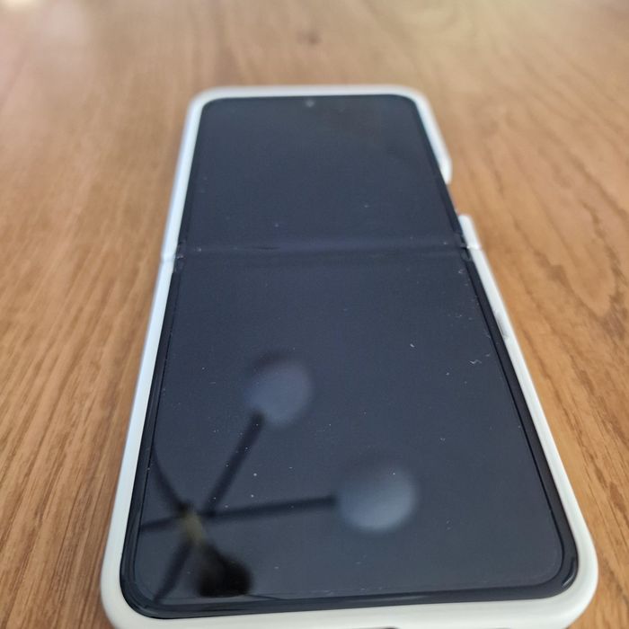 Samsung Z Flip 5