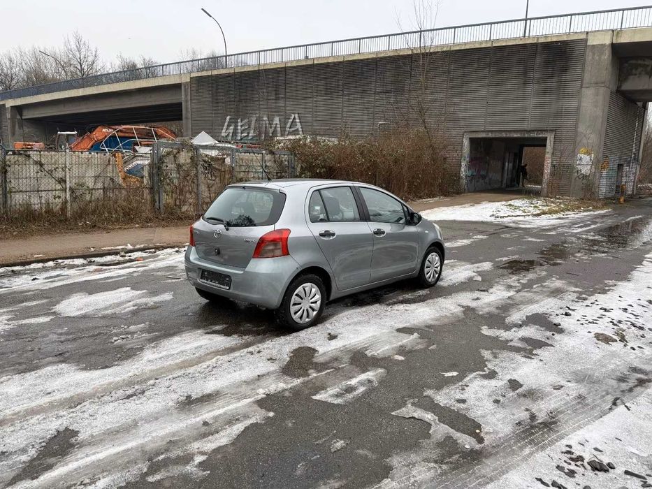 Toyota Yaris 2 1,3i 2008г. На Части !!!