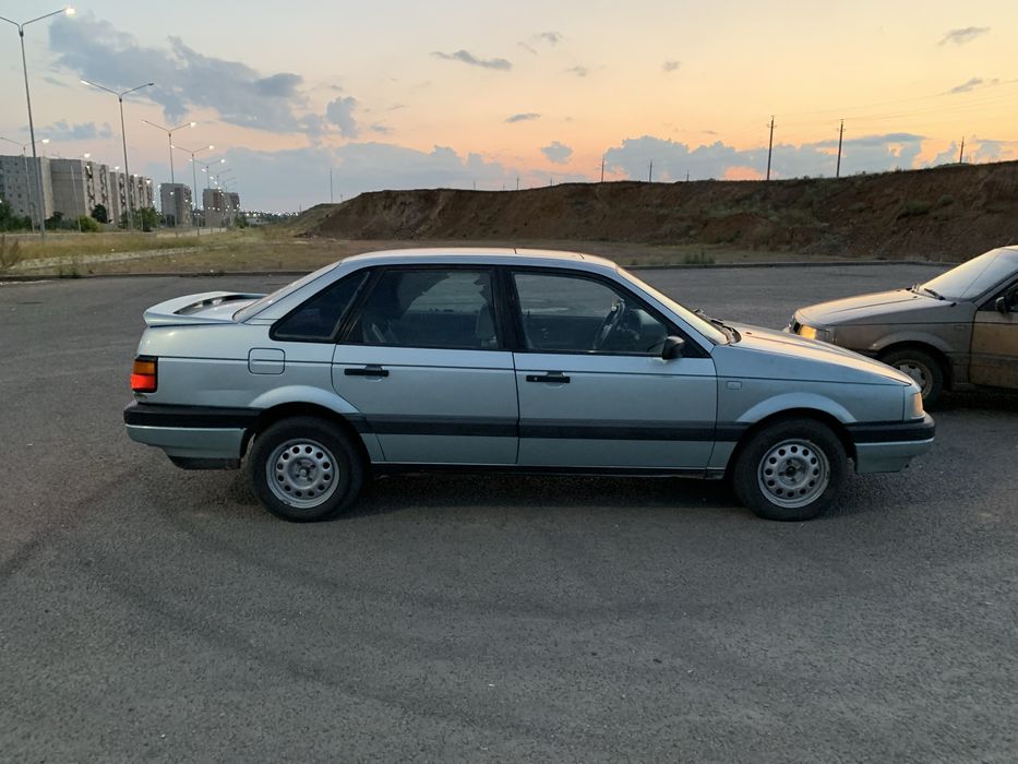 Продам passat b3 1.8PF