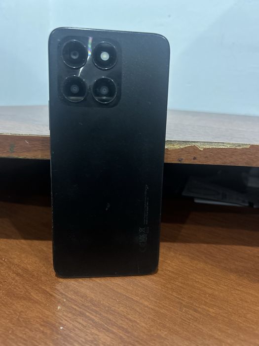 HONOR-x6a жаксы телефон