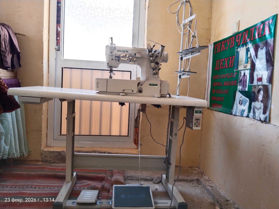 ZOJE тикув машинаси сотилади.