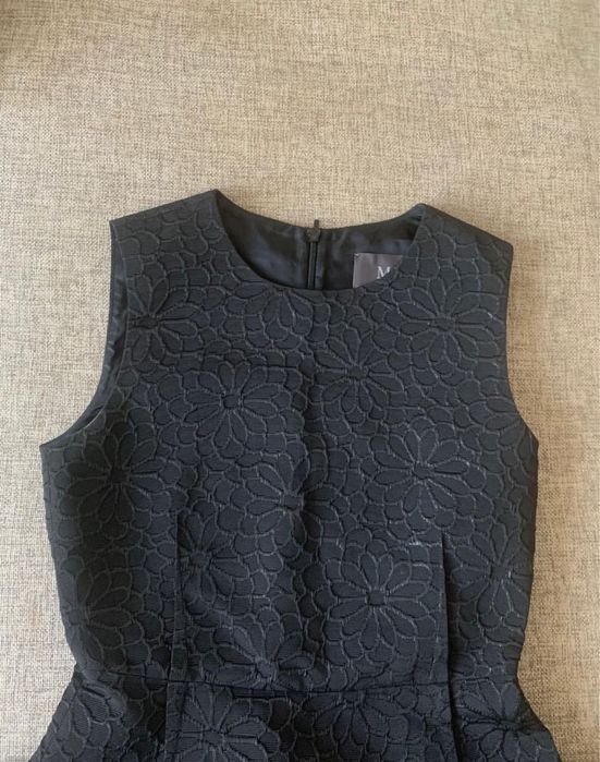 Продается платье MaxMara оригинал в подарок жакет