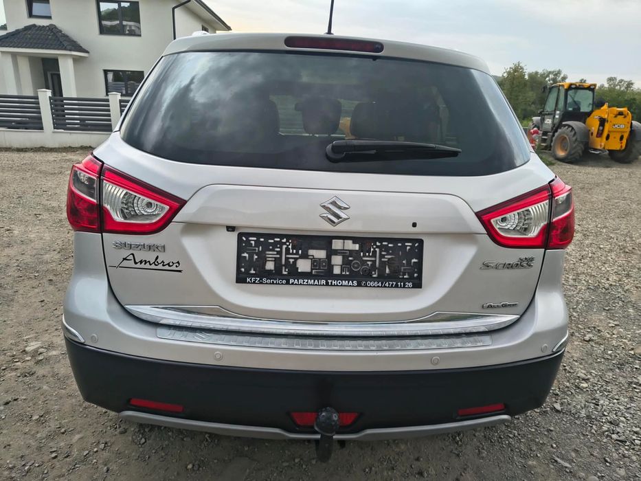 Suzuki S-Cross diesel, 6.199 € — imagine 5