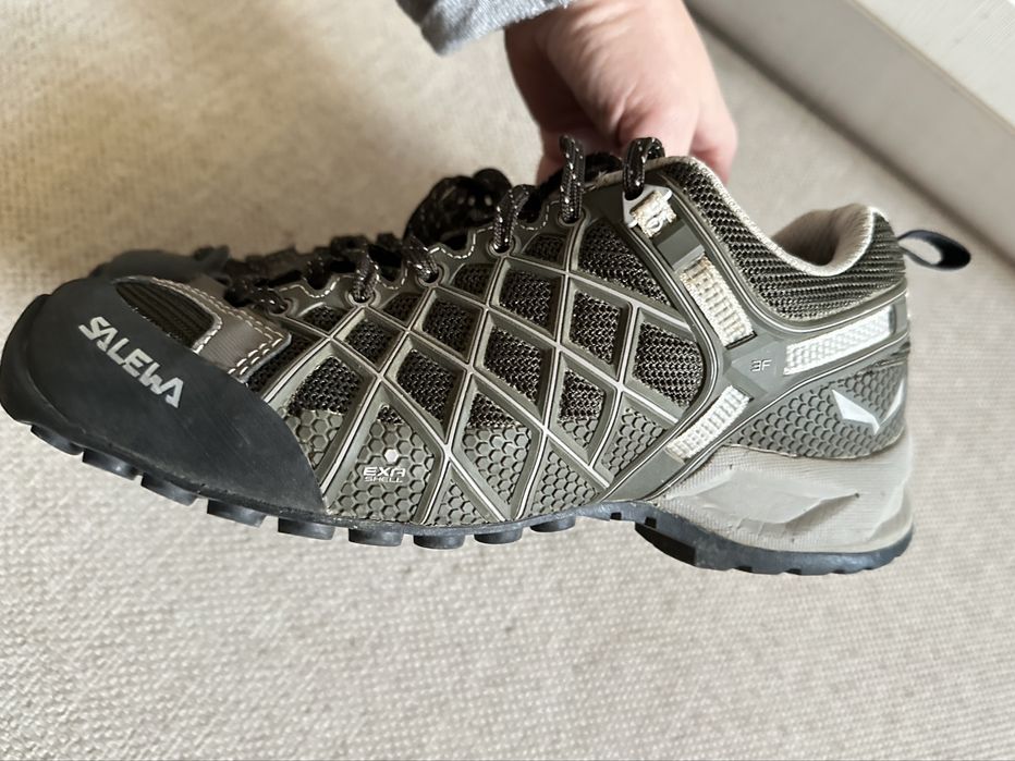 Ghete Salewa drumetie 36,5