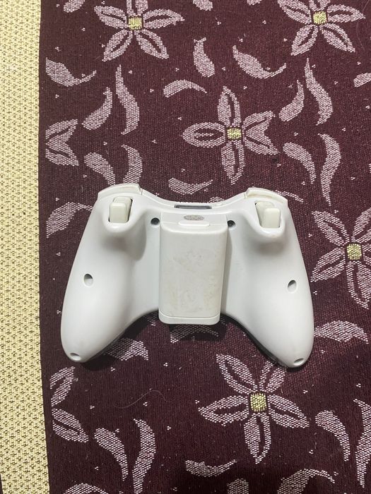 Джойстик Xbox 360