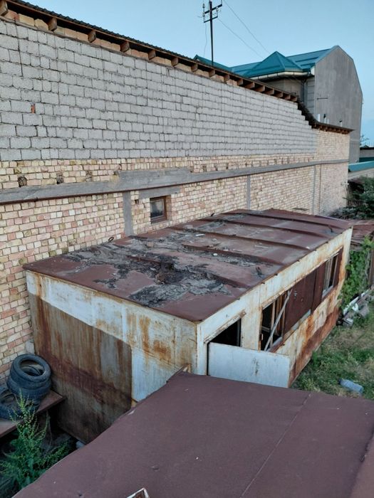 Продается дом гараж если