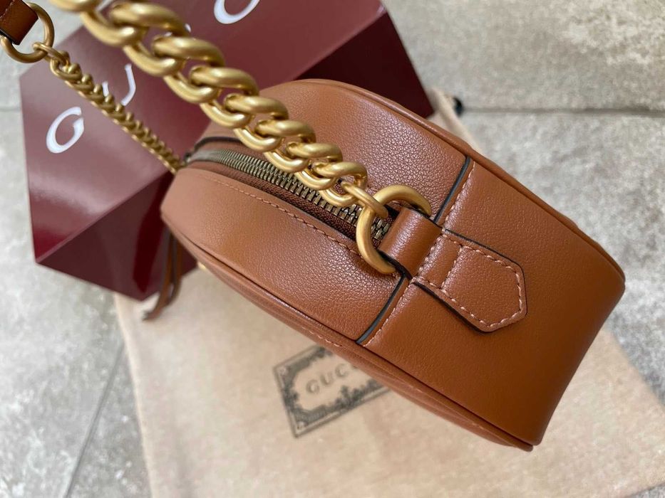 Gucci Чанта Marmont Малка Гучи Кафява кожa Златно GG Лого Оригинална