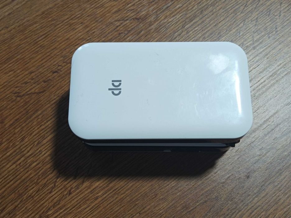 Veioza pliabila cu acumlator reincarcabil lunar