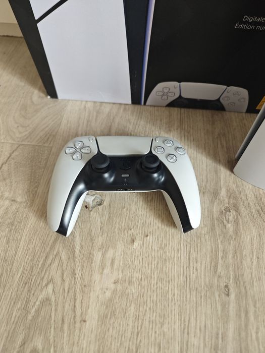Playstation 5 Slim 1Tb идеальный