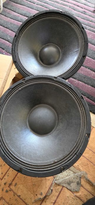 Продавам два топа бмс  с две 12 s320