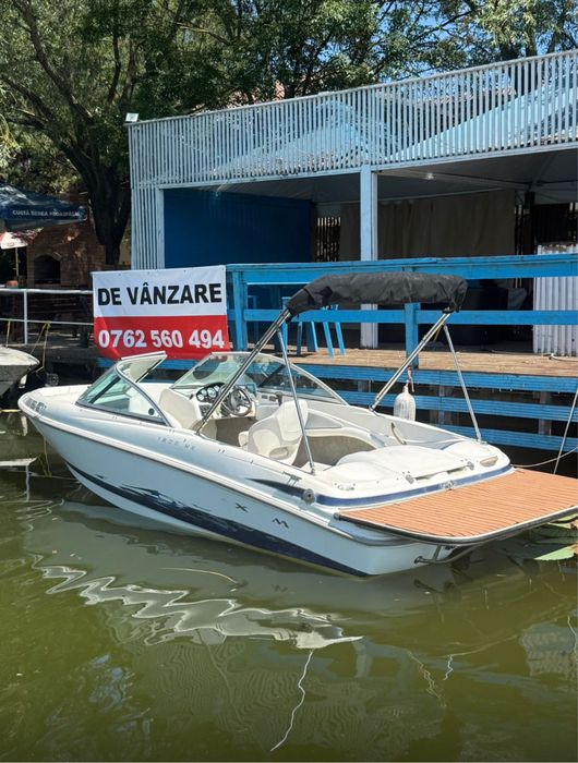 Vanzare barca Maxum 1800