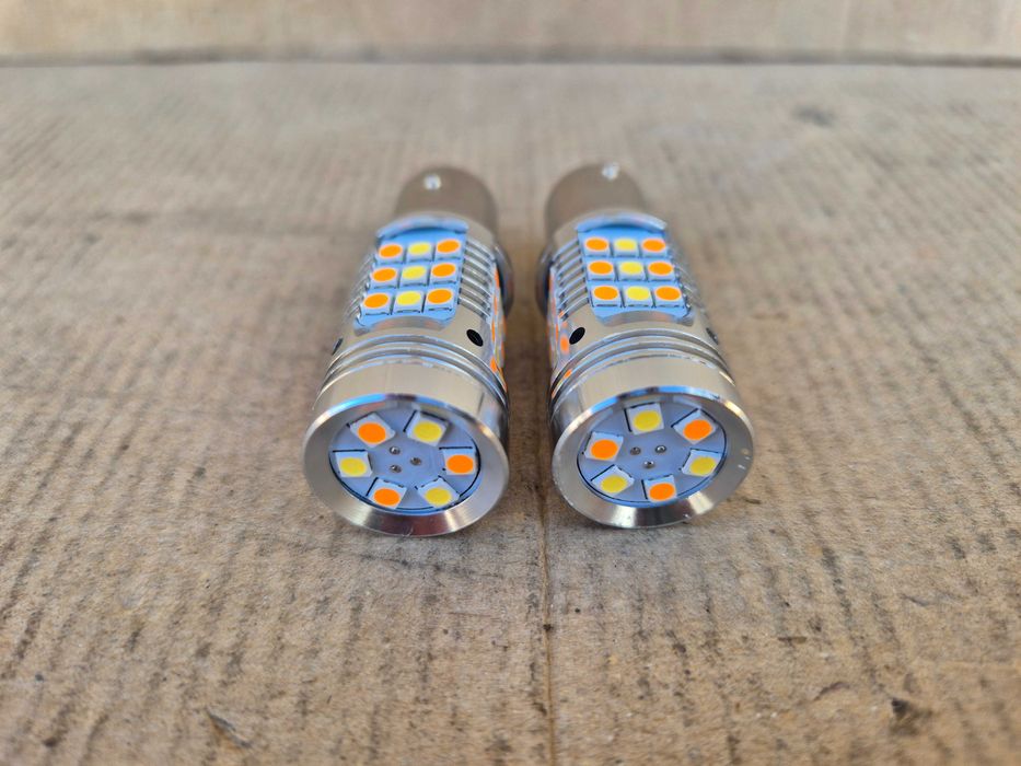 LED крушки оранжево и бяло двойна светлина DRL дневни светлини 1157