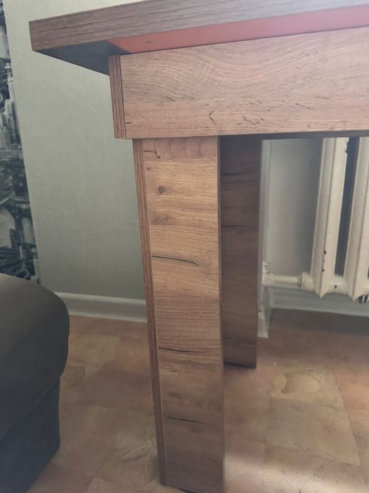 Үстел өте жақсы күйде