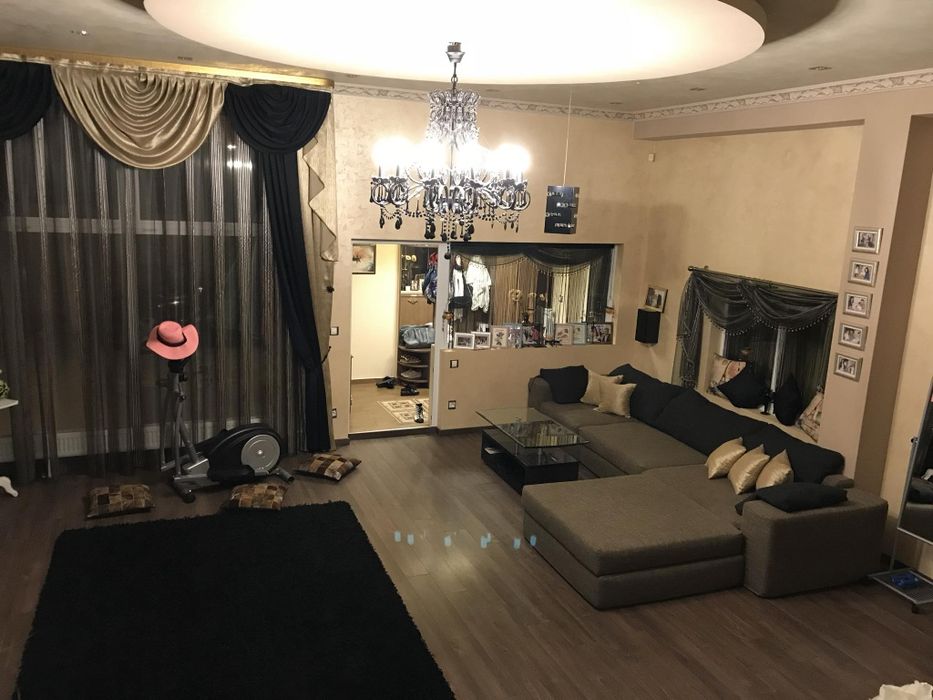 Продава се Къща в Мартен - 300 кв.м за 1067 €/кв.м - Снимка #11