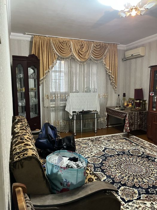 Сдаётся 5 комнтаная  квартира без агенства