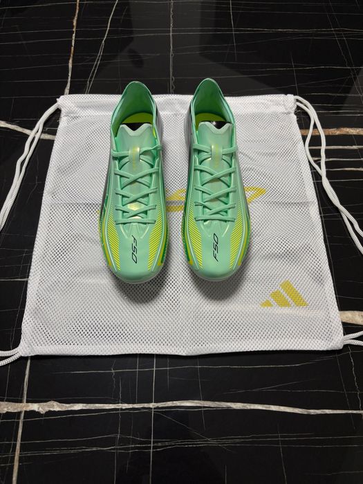 Ghete de fotbal Adidas