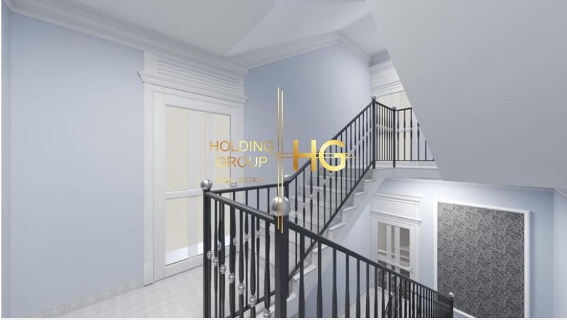 Продава се Тристаен апартамент в Варна, Център - 170 кв.м за 2789 €/кв.м - Снимка #2