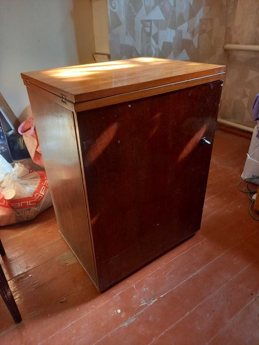 Швейная машинка Чайка 3