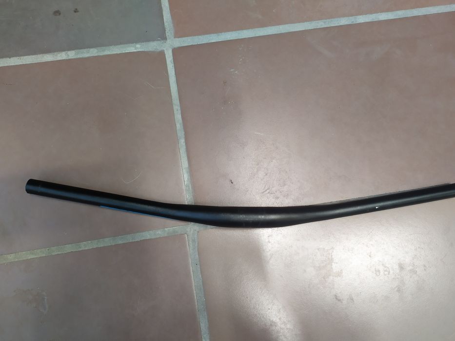 Продам руль Cube 680 mm