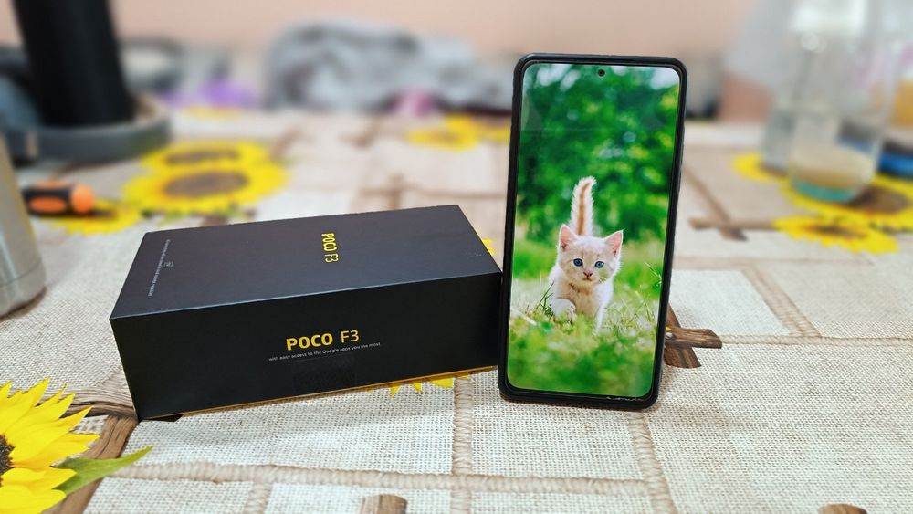 POCO F3 – 5G, 6/128GB, 6.67” AMOLED, 120Hz, Отлично състояние + кутия
