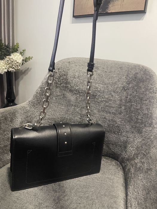 Дамска черна чанта Pinko