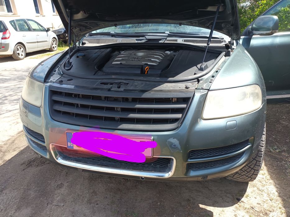 Продавам Volkswagen touareg 5000 TDI v10 на части
