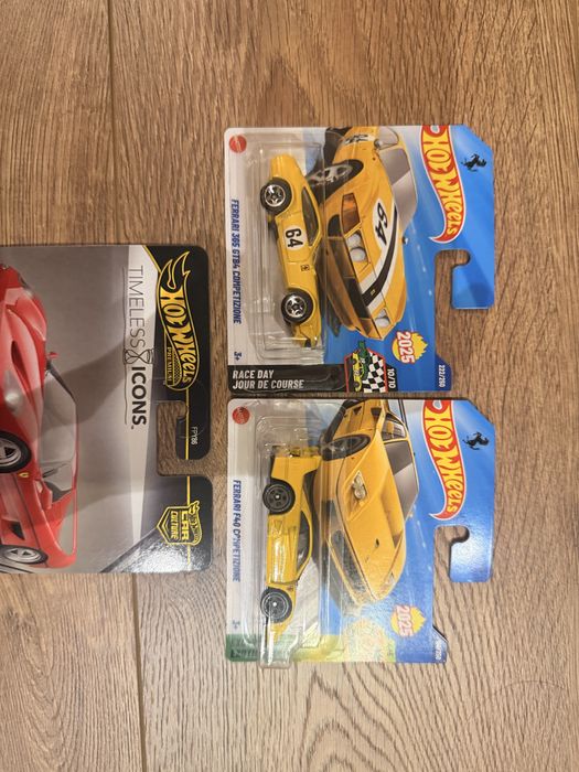 Hot wheels Ferrari set