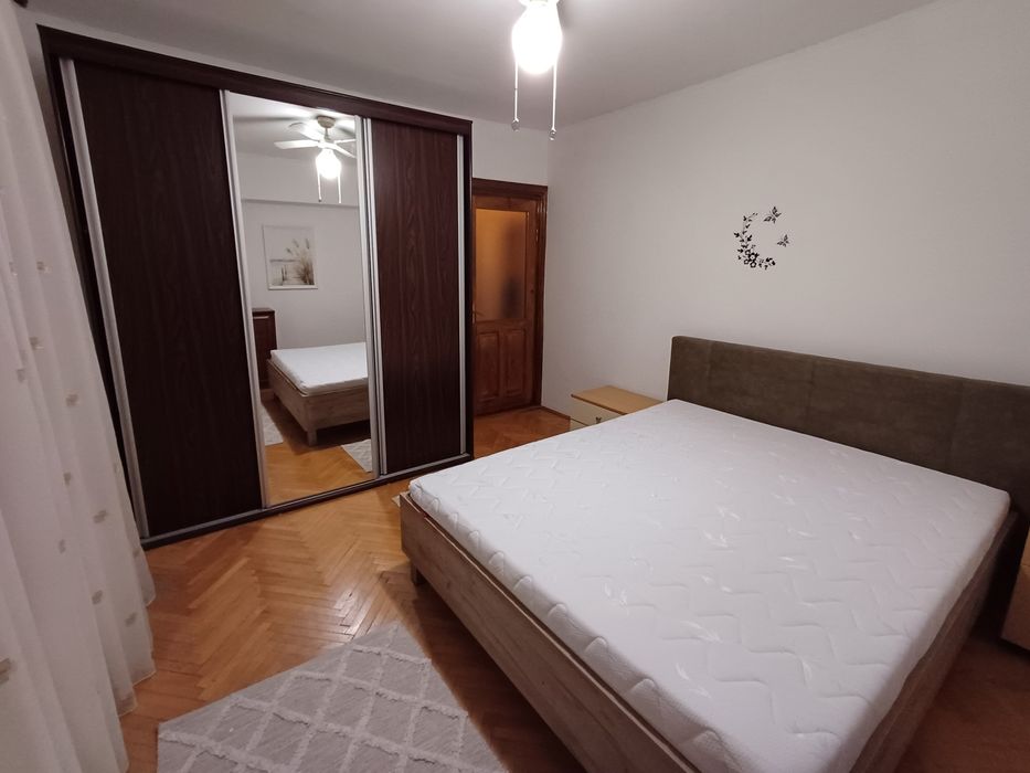 Apartament 3 camere decomandate, spațios și liniștit – Bd. Păcurari, lângă OMV/Kaufland