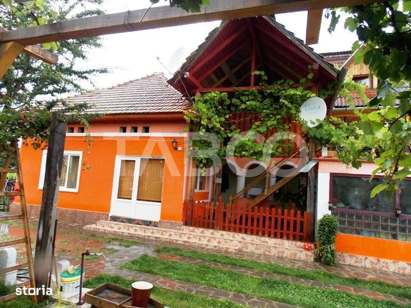 Pensiune 13 camere si teren 3000 mp de vanzare la cheie Comision 0%