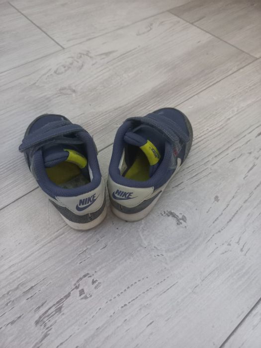 Детски маратонки найк