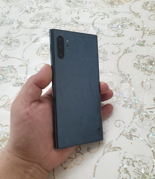 Samsung Note10+ 256/12 срочно сатылады