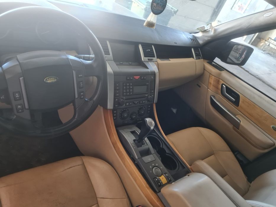 Dezmembrez Range Rover Discovery 2.7 diesel