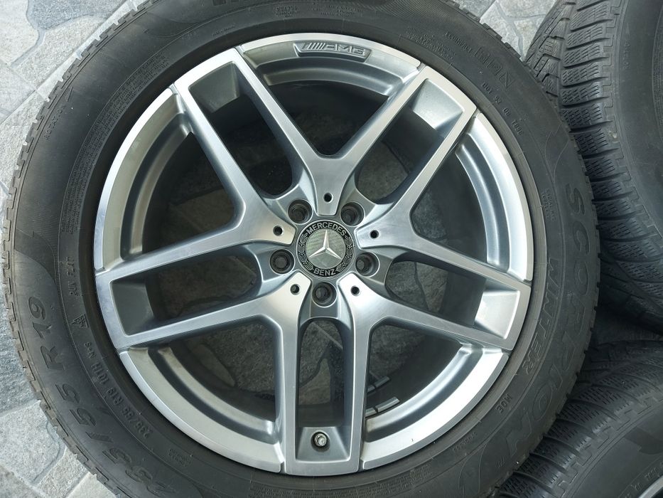 19цола Мерцедес AMG оригинални ет38