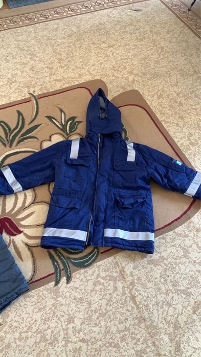 Продаётся тёплая рабочая одежда (куртка + штаны)