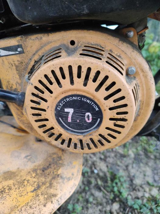 Vând Motocultor Omac 7CP