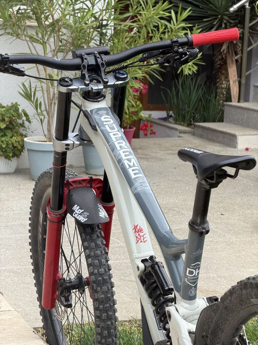 Commencal supreme v4.2 2020