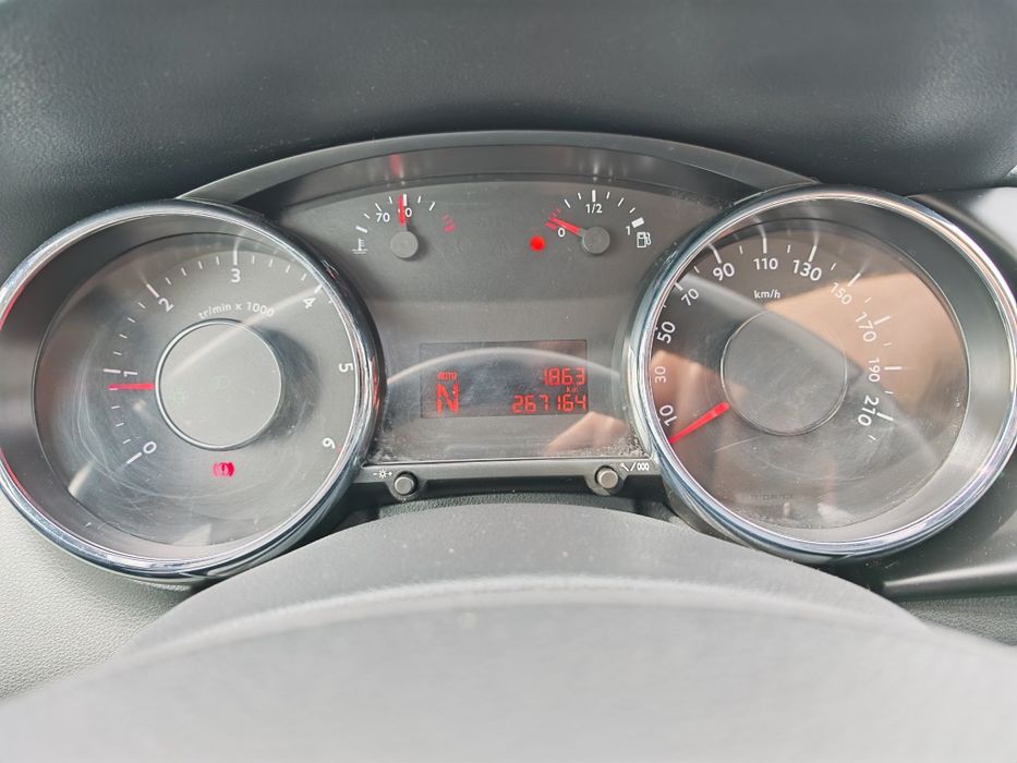Peugeot 3008 - 1.6 hDi - Automata - 110 CP - Euro 5