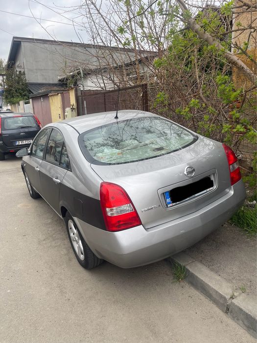 Nissan Primera P12