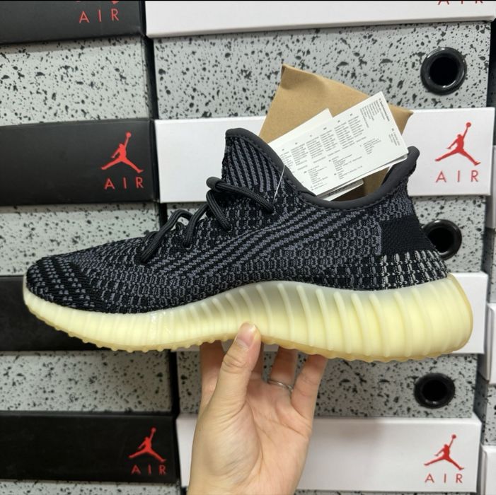 yeazzy 350 V2 Premium