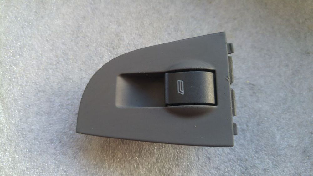 buton geam electric usa dreapta spate audi a6 c5 4b0959855