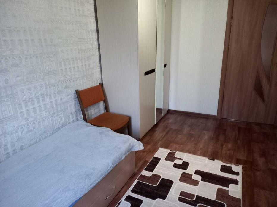 Продам 3комн на Строителей (ЮГ)