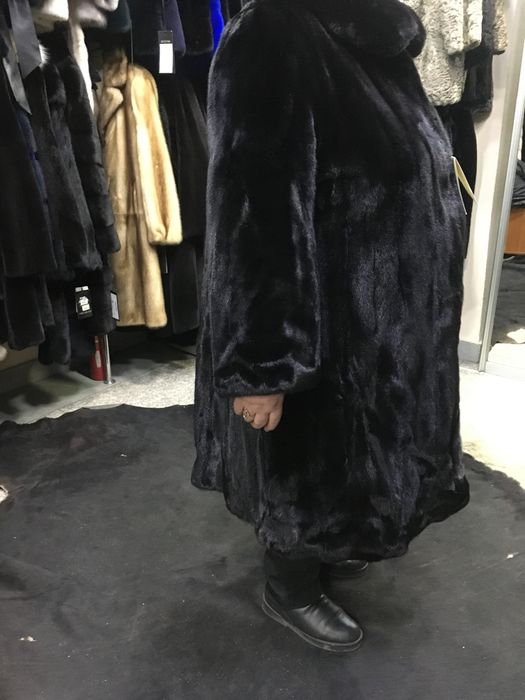 Продам шубу норка.