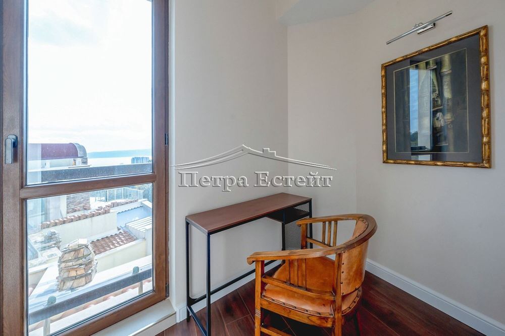 Продава се Мезонет в Варна, Бриз - 350 кв.м за 1137 €/кв.м - Снимка #10