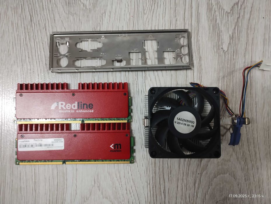Продавам комплект дънна платка ASRock FM2A88M Pro3+ CPU+RAM+FAN