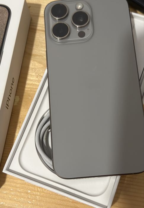 Iphone 15 PRO MAX Natural Titanium 256GB