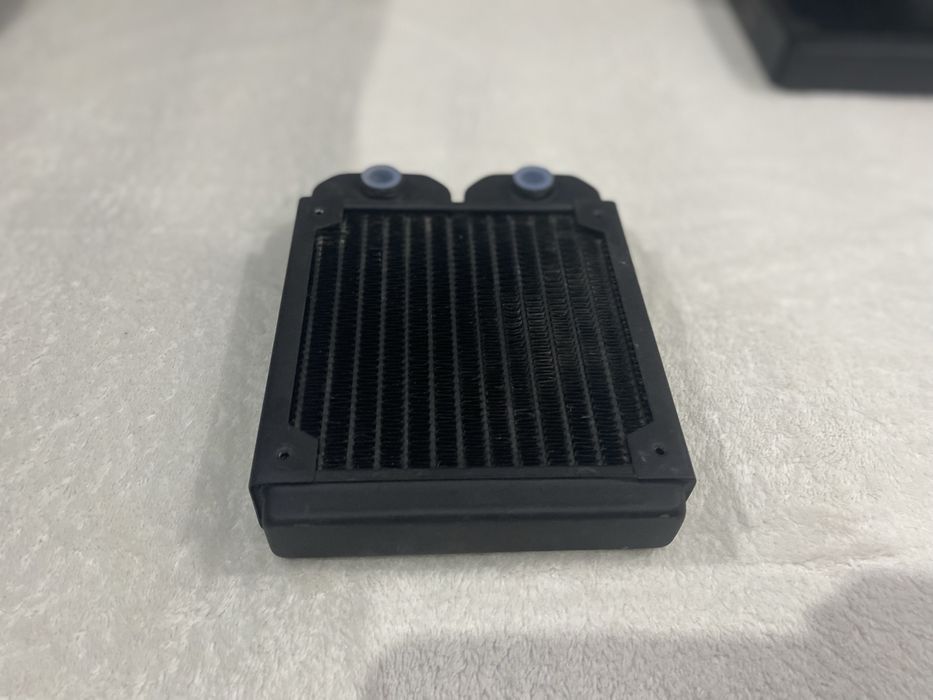 Комплектующие для водяного охлаждения