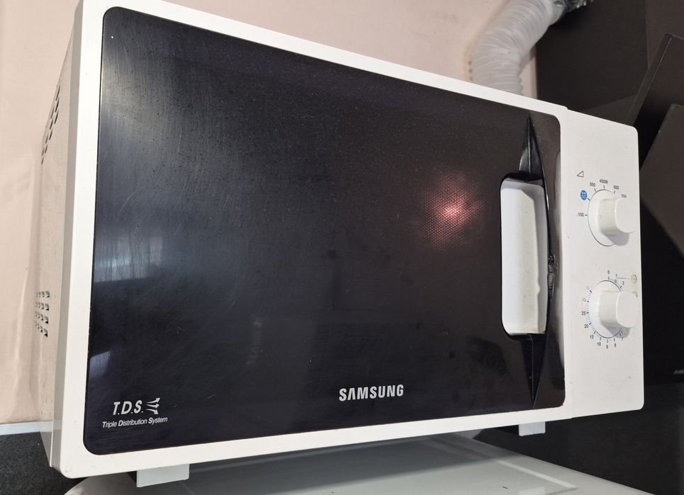 Микровълнова фурна Samsung