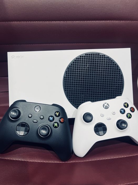 Продаю Xbox sires s