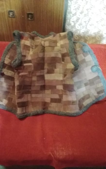 Продаем женскую одежду на осень.