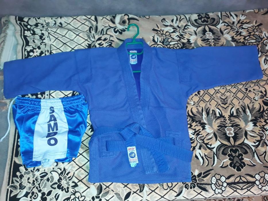 Продам экипировку для самбо